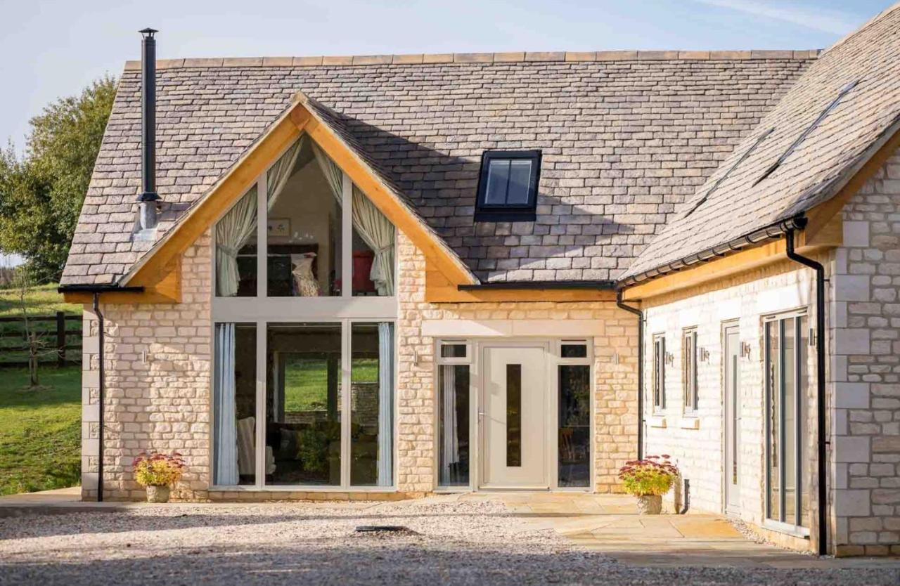 Flynn'S Barn Βίλα Aylworth Εξωτερικό φωτογραφία